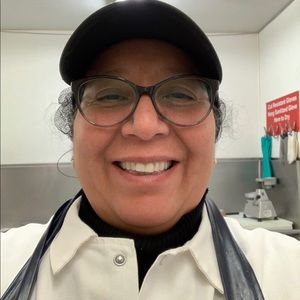 Meet your Posher, Maria